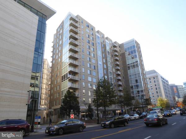 930 WAYNE AVE #704, Silver Spring, MD 20910