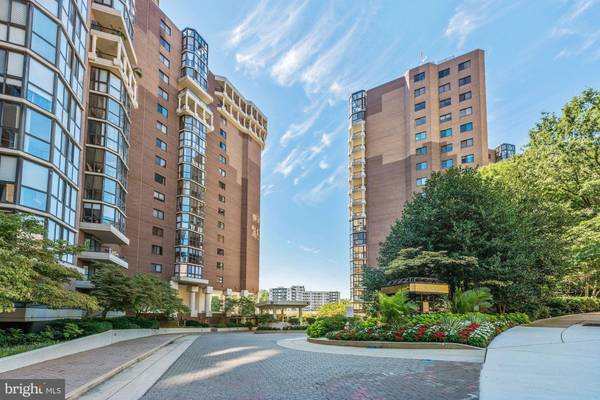 1600 N OAK ST #614, Arlington, VA 22209