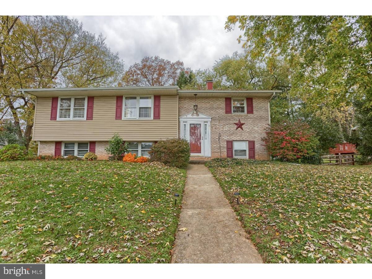 Douglassville, PA 19518,304 GLENWOOD DR