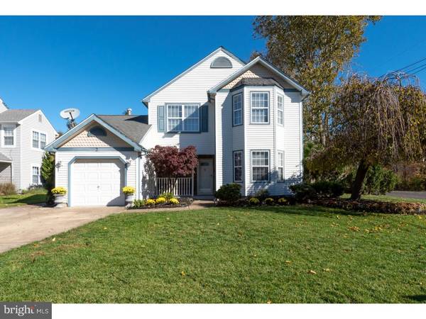 2 ANN DR, Mount Laurel, NJ 08054