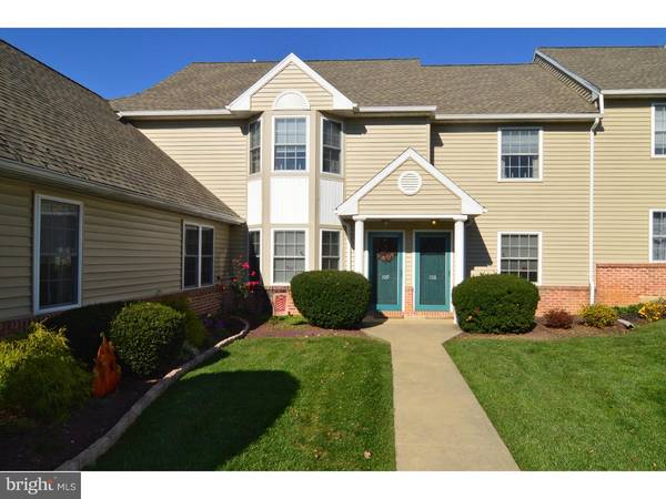 108 PRIMROSE LN, Wyomissing, PA 19610