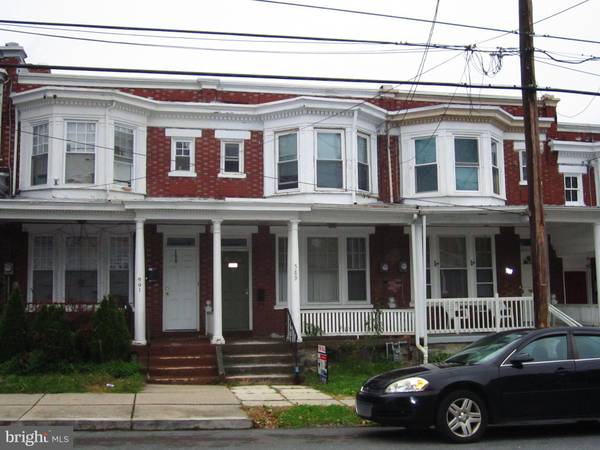 589 N PLUM ST, Lancaster, PA 17602