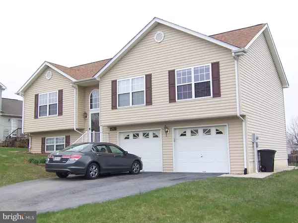 29 ROGER CT, Ranson, WV 25438