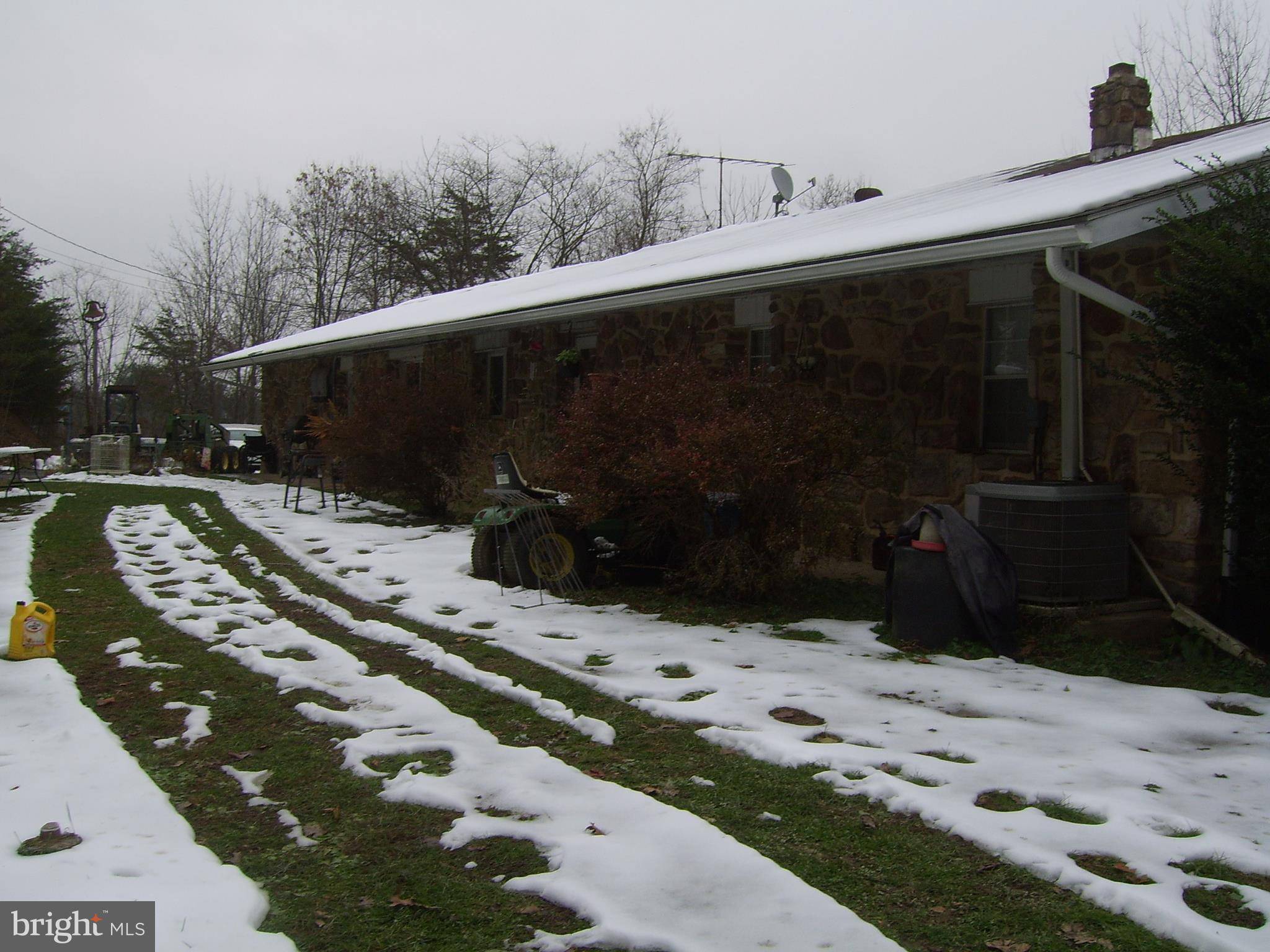 Newport, PA 17074,4020 MANNSVILLE RD