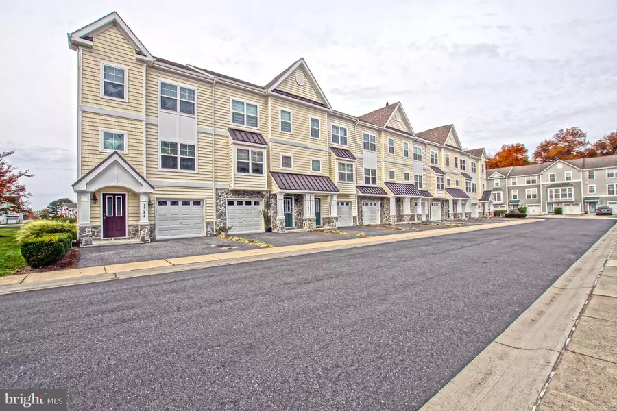 37086 TURNSTONE CIR #124, Rehoboth Beach, DE 19971