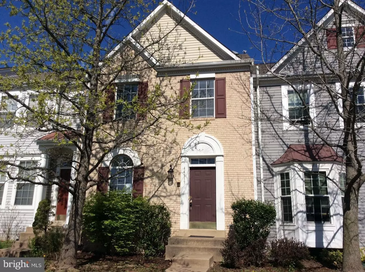 Ashburn, VA 20147,44117 ALLDERWOOD TER