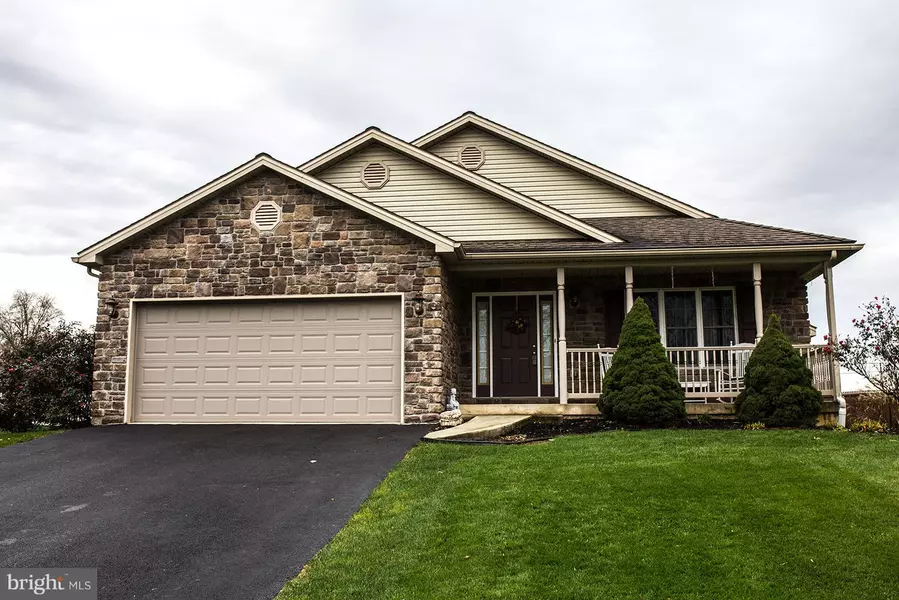 136 MILKY WAY, Shippensburg, PA 17257