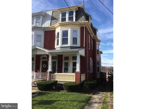 526 S 4TH ST, Hamburg, PA 19526