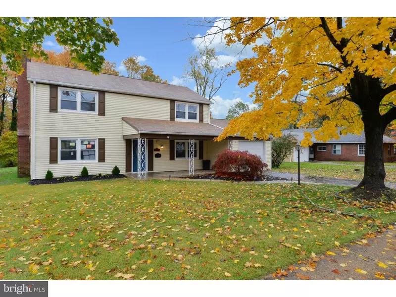 8 MILLBROOK DR, Willingboro, NJ 08046