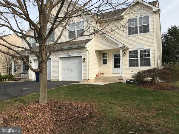 1043 HEATHER LN, Quakertown, PA 18951