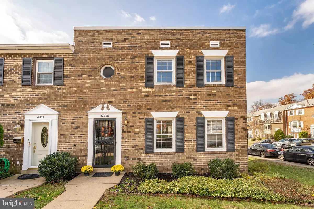 Alexandria, VA 22312,6336 MAYAPPLE PL