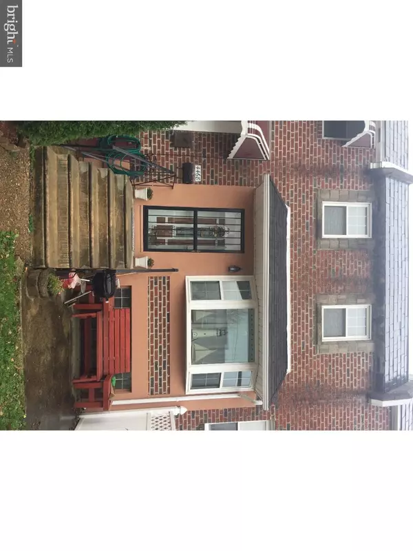 Philadelphia, PA 19136,4468 TOLBUT ST