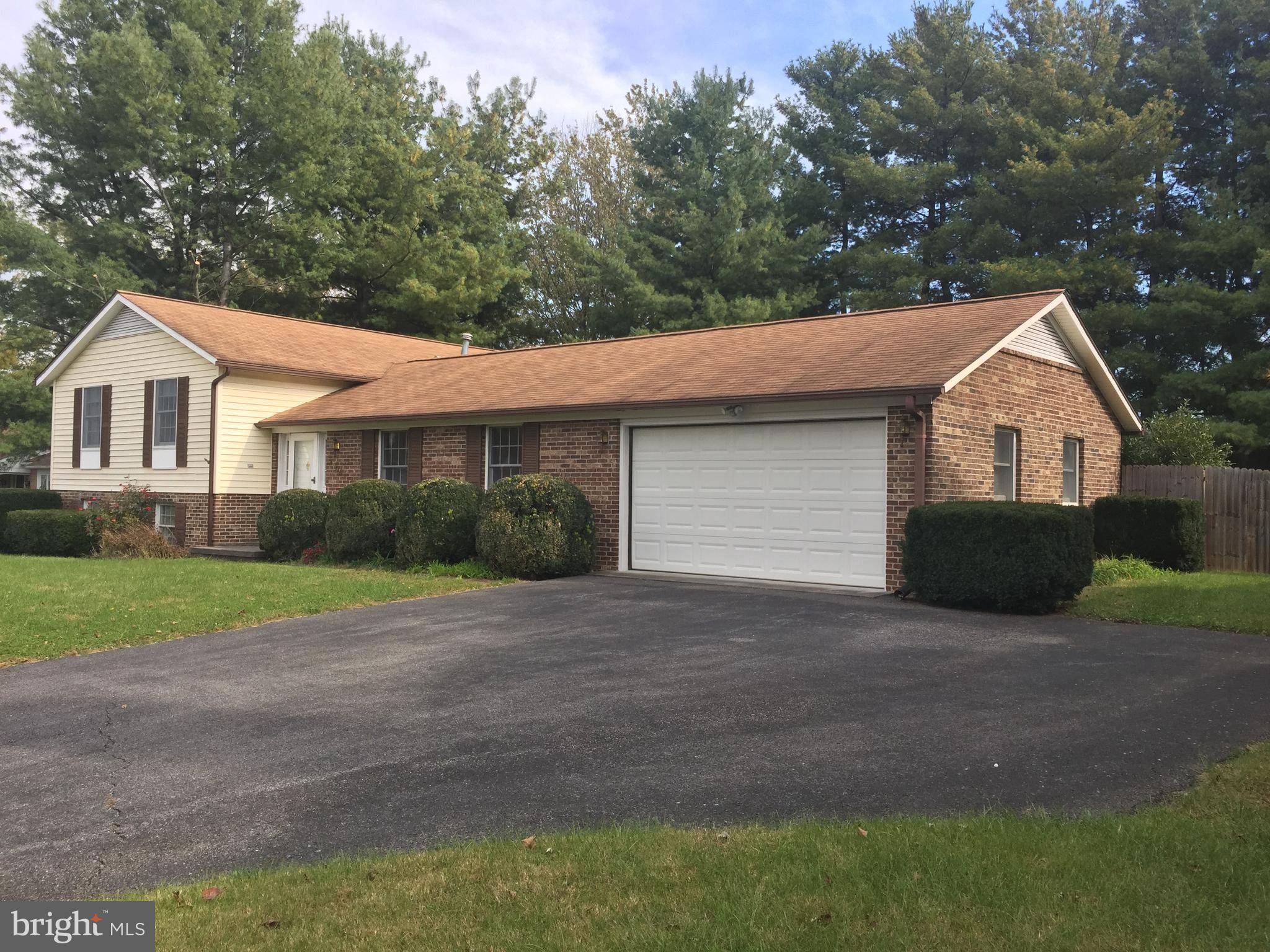 2704 SARATOGA DR, Winchester, VA 22601