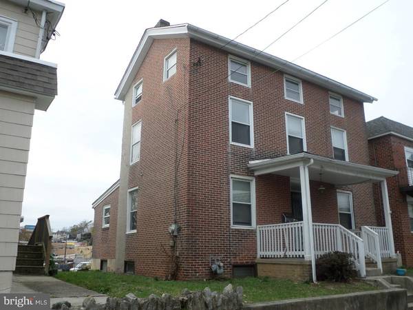 22 S SYCAMORE AVE, Clifton Heights, PA 19018