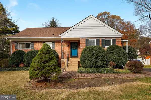 3108 FABER DR, Falls Church, VA 22044