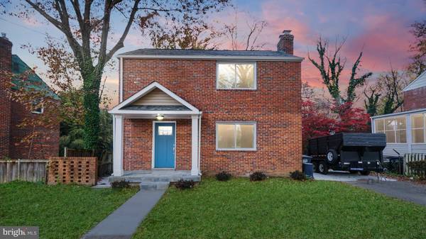 1506 DELMONT LN, Takoma Park, MD 20912