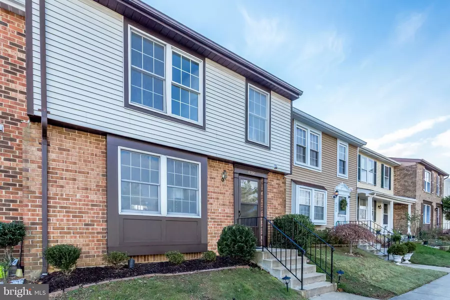 6358 MEETING HOUSE WAY, Alexandria, VA 22312