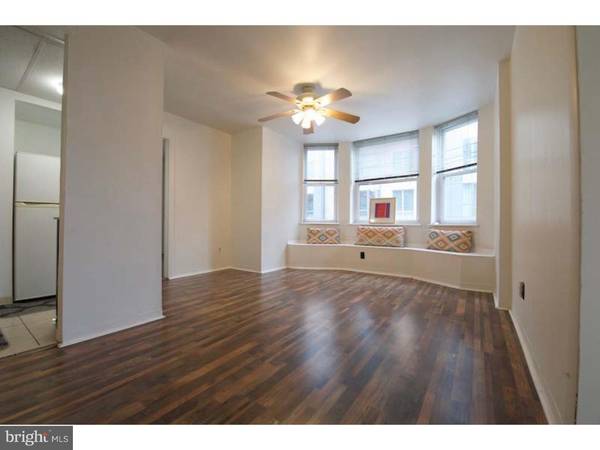 2135 WALNUT ST #203, Philadelphia, PA 19103