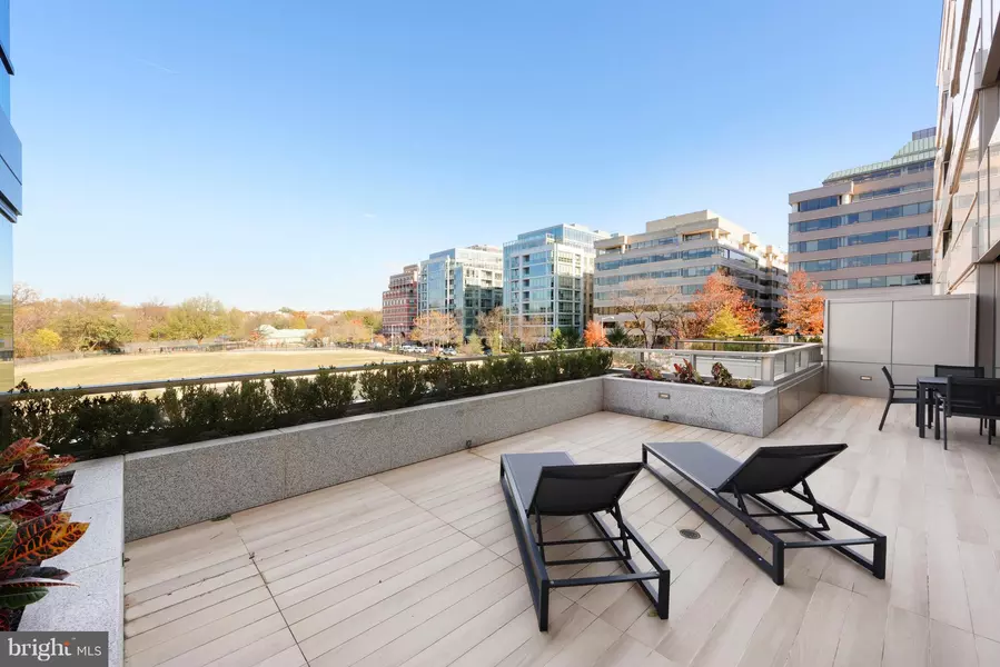 2501 M ST NW #211, Washington, DC 20037