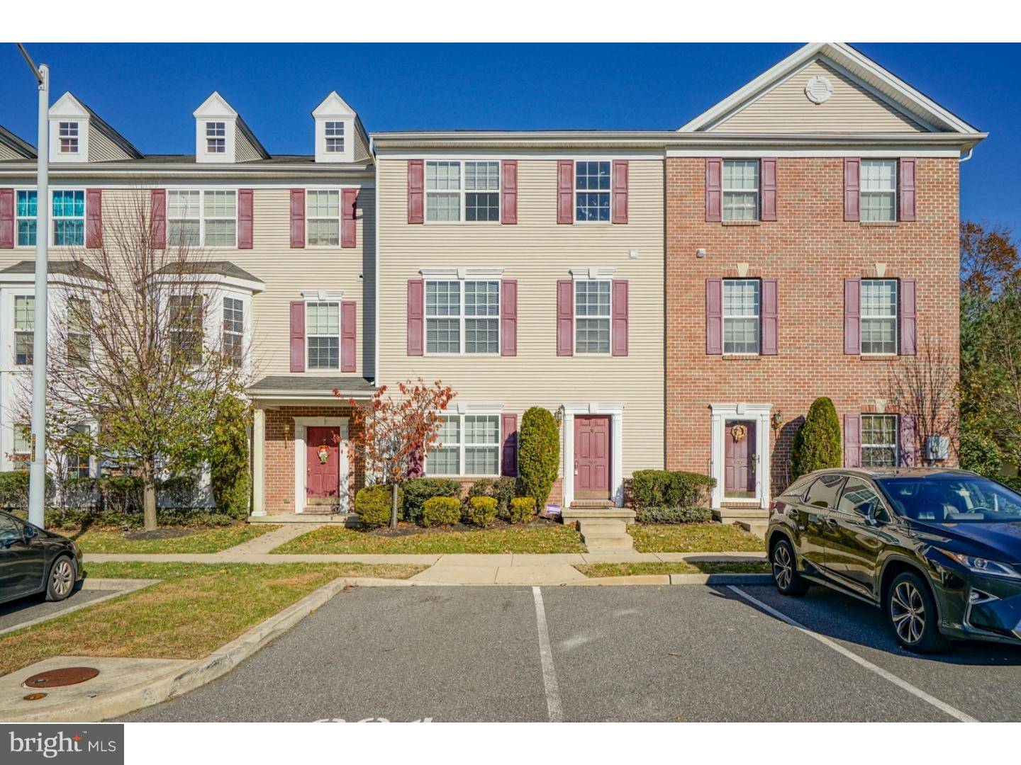 304 BRANDYWINE DR, Williamstown, NJ 08094