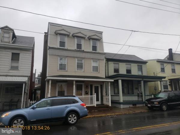 Port Carbon, PA 17965,107 MARKET ST