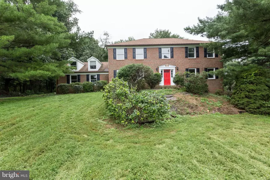 1524 VICTORIA FARMS LN, Vienna, VA 22182