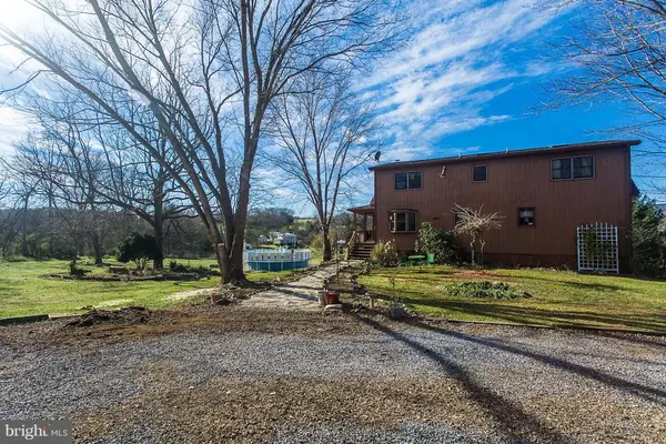 Luray, VA 22835,2442 OAK FOREST LN