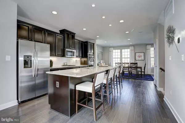 Laurel, MD 20707,7025 VAN DUSEN RD