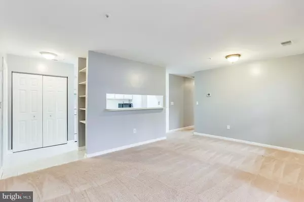 Glen Burnie, MD 21061,202 JUNEBERRY WAY #1D