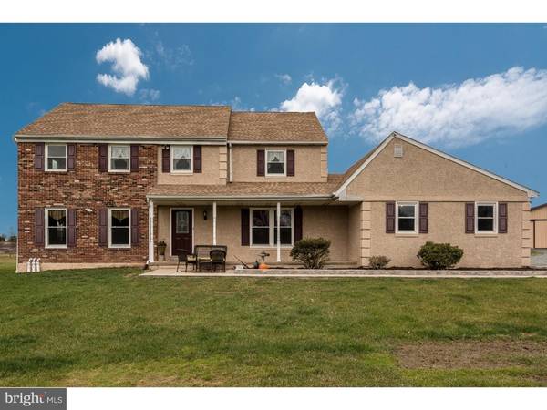 3191 MIDDLE CREEK RD, Gilbertsville, PA 19525