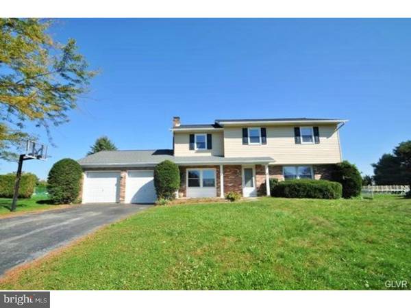 5029 DONNA DR, Coplay, PA 18037