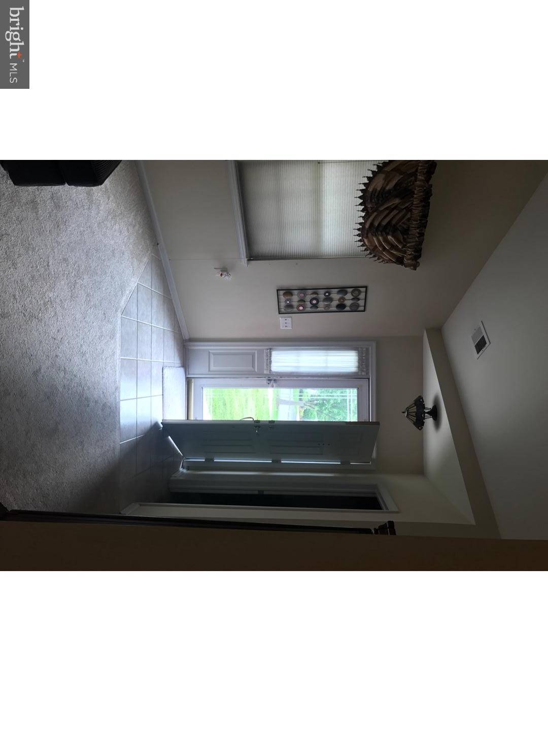Hamilton, NJ 08690,119 MEADOWLARK DR