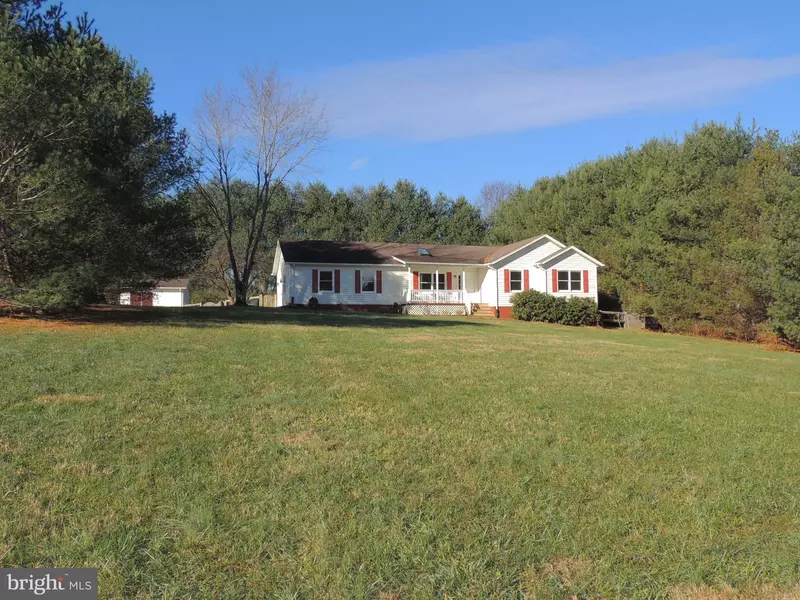 16392 OAK SHADE RD, Rixeyville, VA 22737