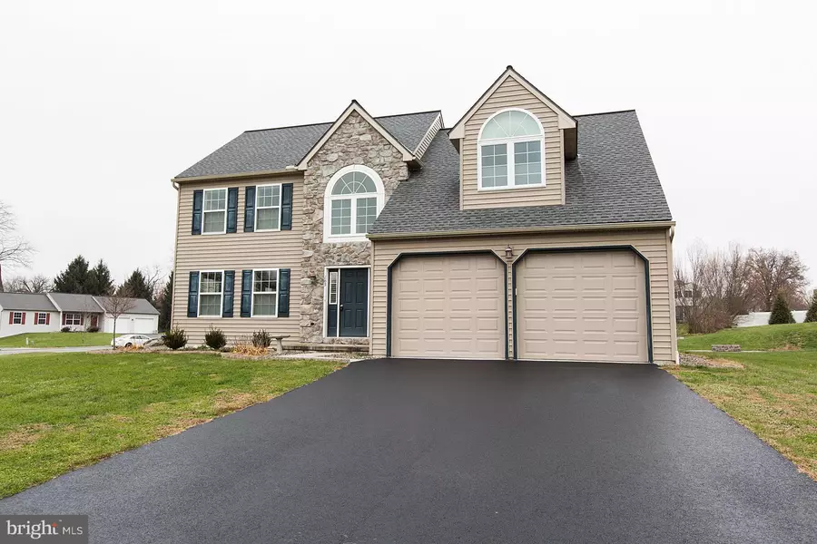 163 OVERLOOK DR, Bainbridge, PA 17502