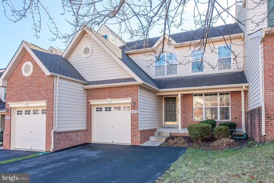 43257 SOMERSET HILLS TER, Ashburn, VA 20147