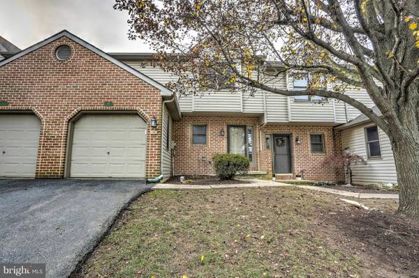 49 RIVER BEND PARK, Lancaster, PA 17602