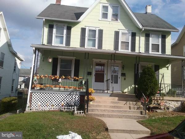 83 WOODLAND AVE, Coatesville, PA 19320