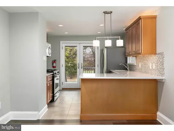 Maple Shade, NJ 08052,25 N CEDAR AVE