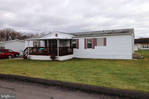 219 GOLDBERG LN, Lehighton, PA 18235