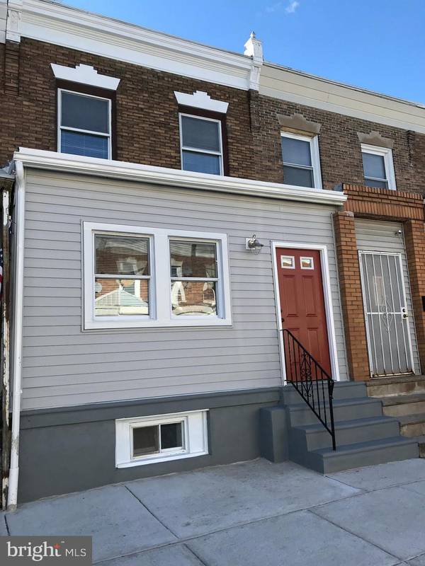 2214 S FELTON ST, Philadelphia, PA 19142