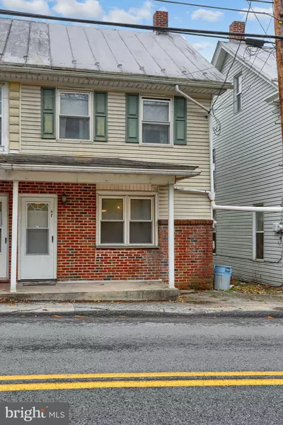 47 S MARKET ST, Millerstown, PA 17062