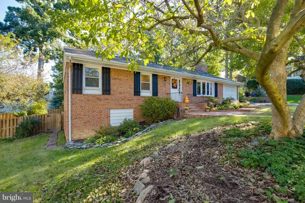 Alexandria, VA 22305,600 PULLMAN PL