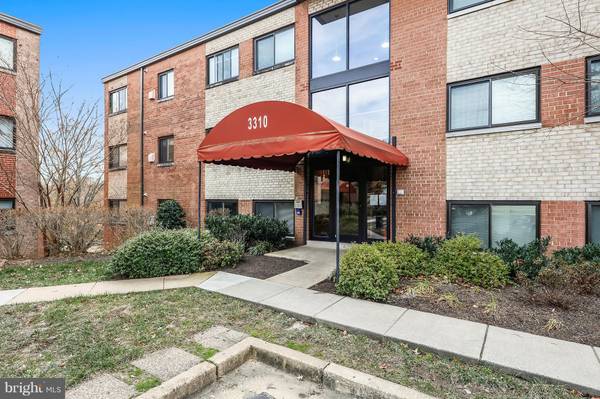 3310 S 28TH ST #201, Alexandria, VA 22302