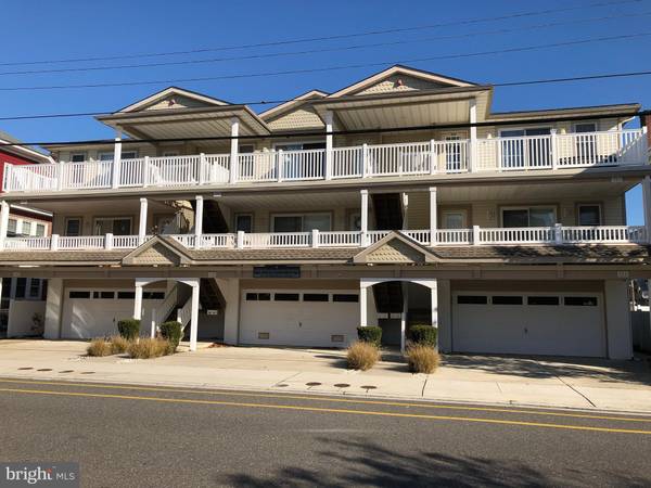 315 E MAPLE AVE #TOP FL203, Wildwood, NJ 08260