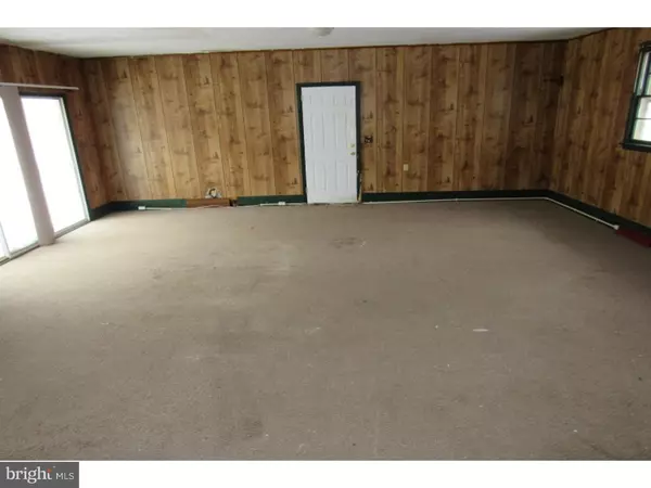 Elmer, NJ 08318,297 HARDING HWY