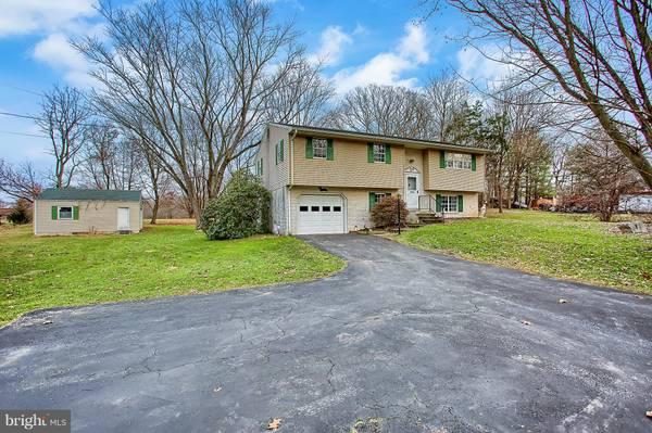 Carlisle, PA 17015,567 GREASON RD