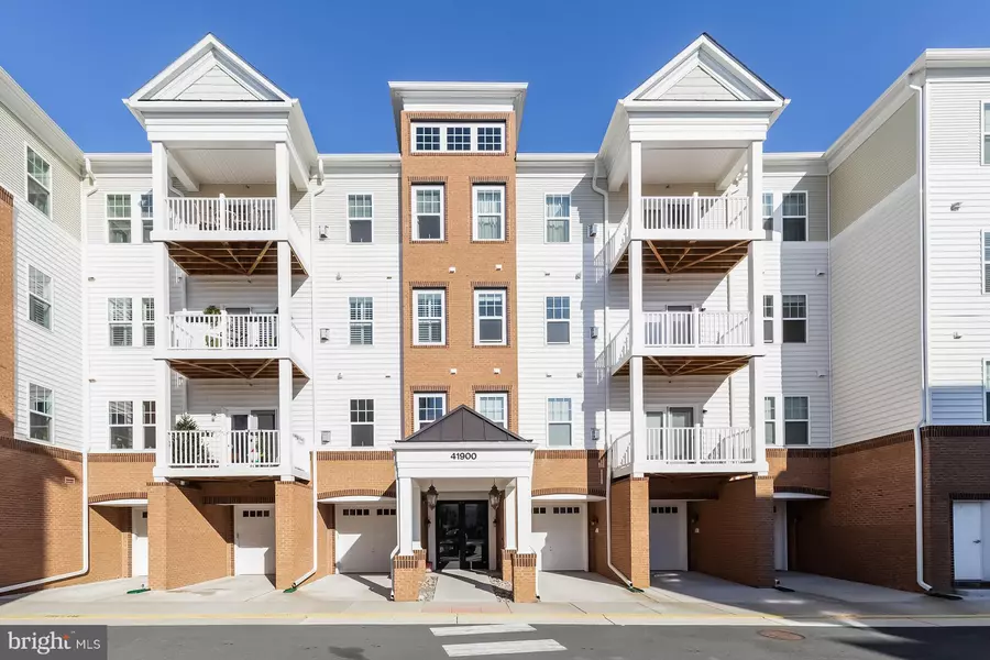 41900 METAMORPHIC SQ #306, Aldie, VA 20105