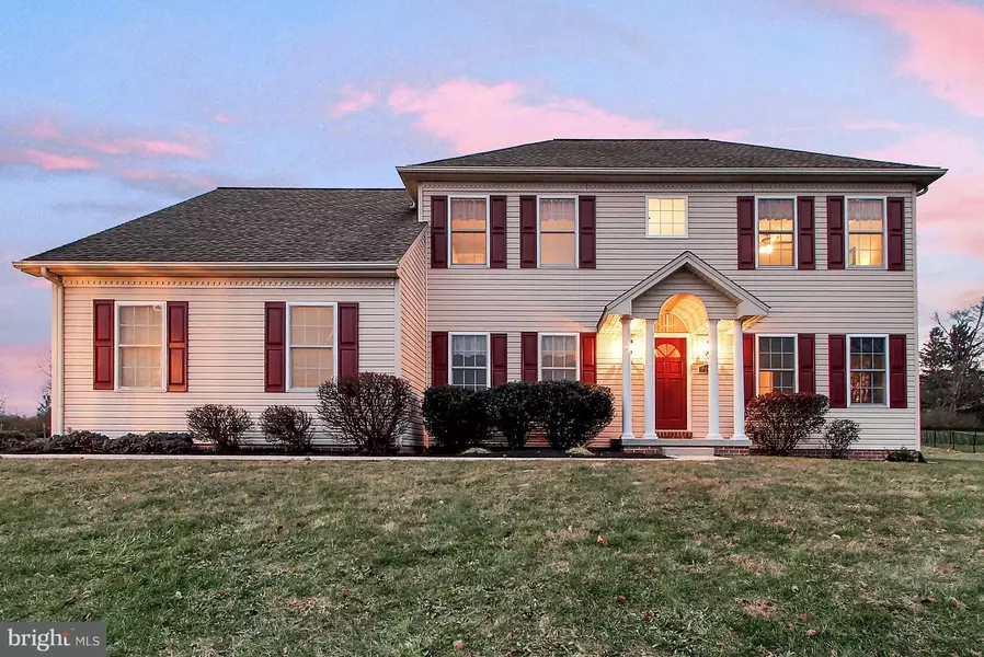 15 SKYLINE CT, Gettysburg, PA 17325