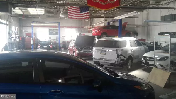 Philadelphia, PA 19128,5214 UMBRIA ST