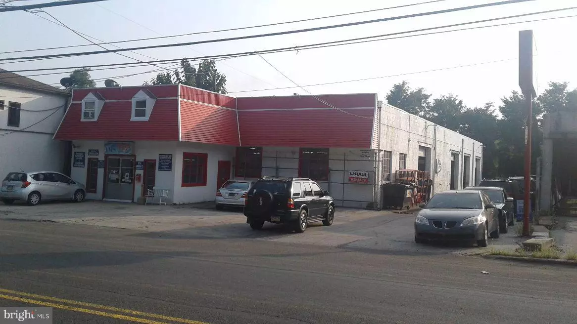 Philadelphia, PA 19128,5214 UMBRIA ST